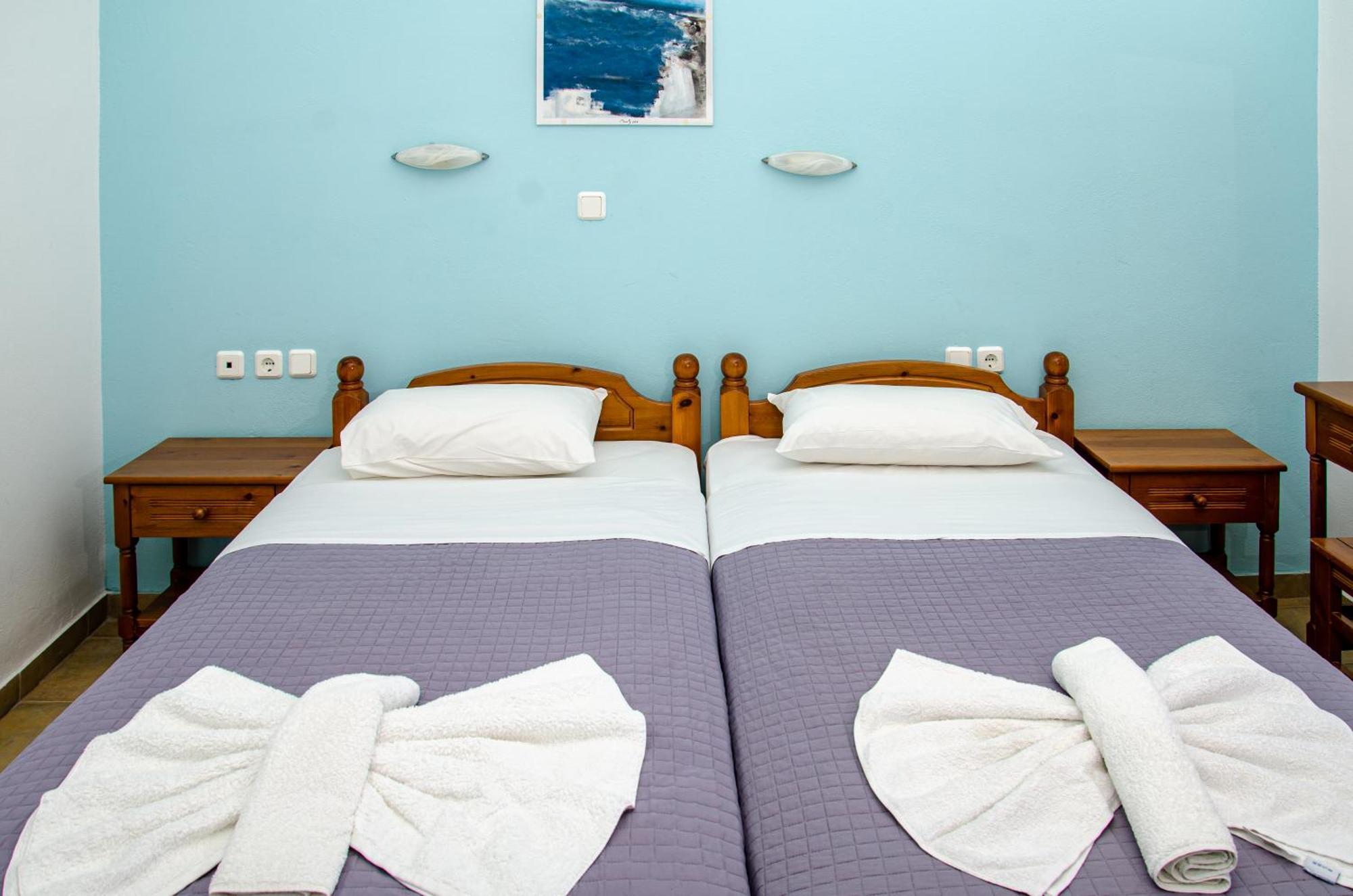 Hotel Livadia Парос Экстерьер фото