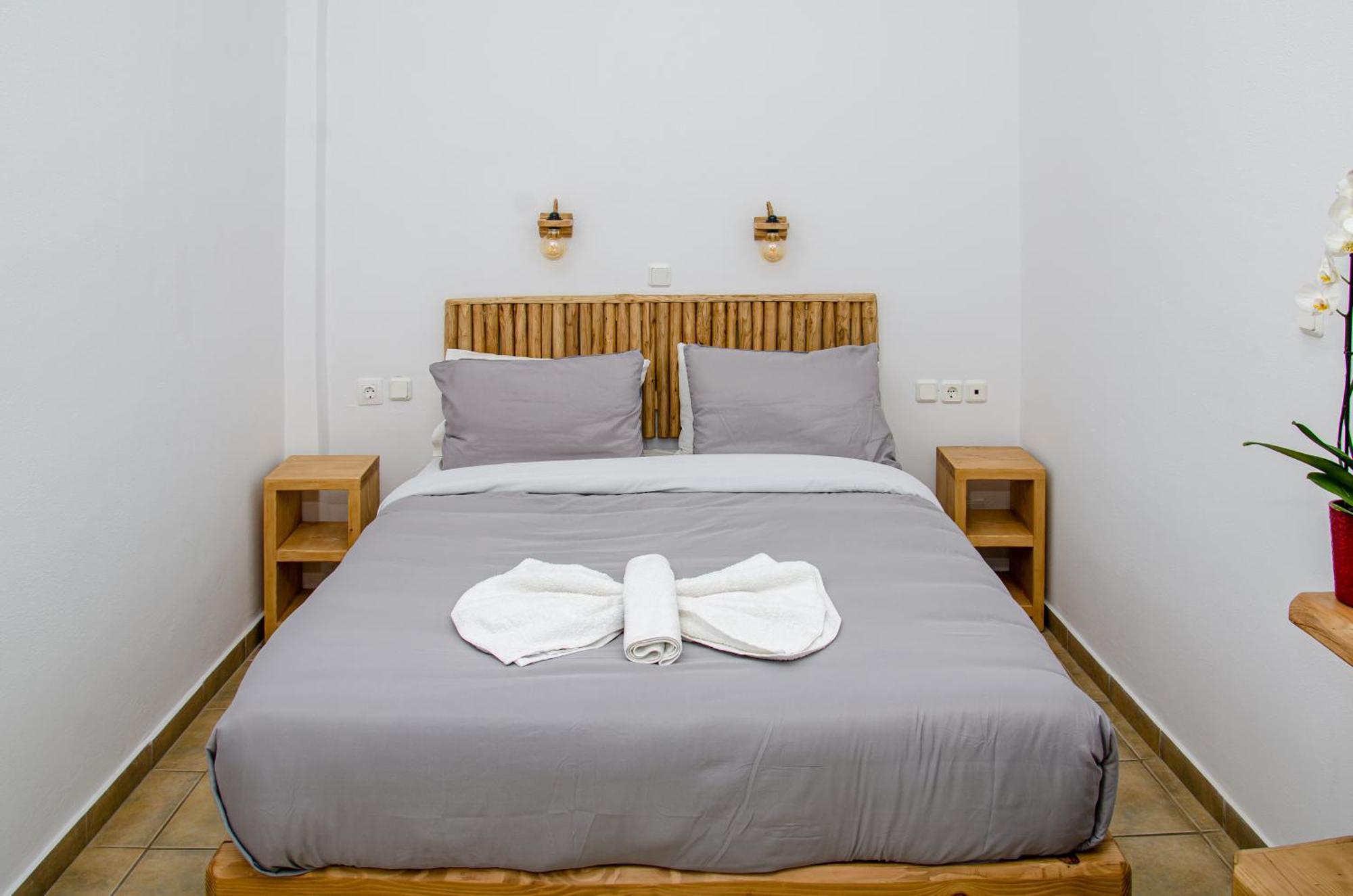 Hotel Livadia Парос Экстерьер фото