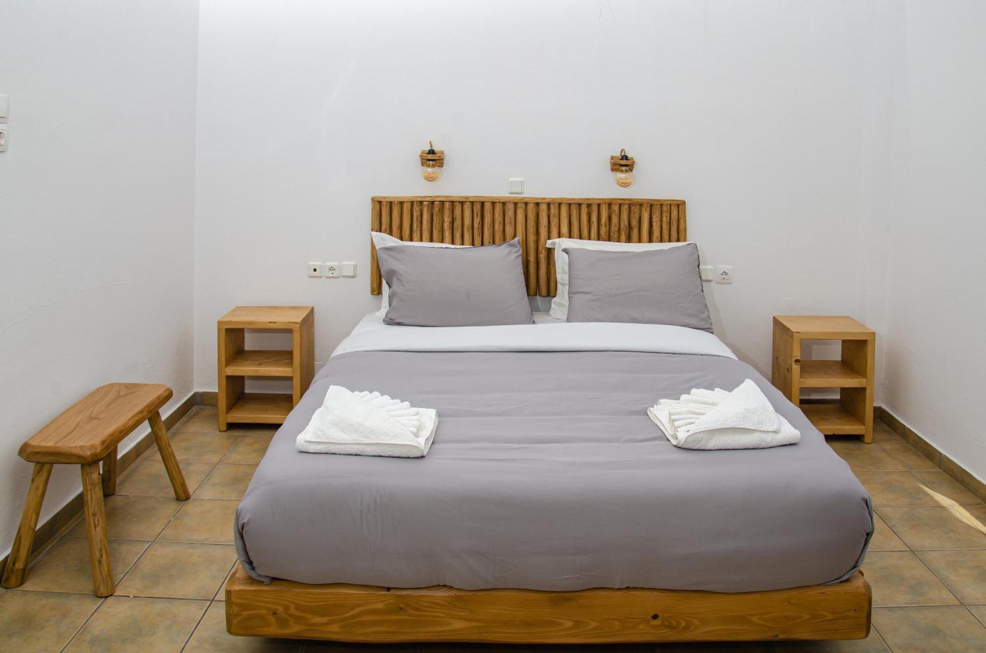 Hotel Livadia Парос Экстерьер фото