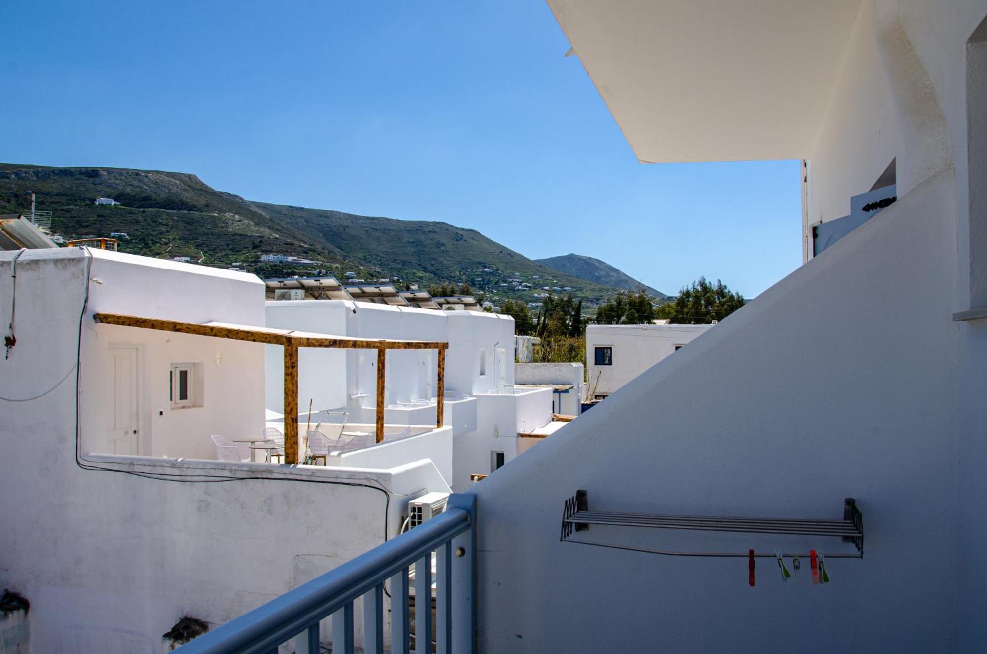 Hotel Livadia Парос Экстерьер фото